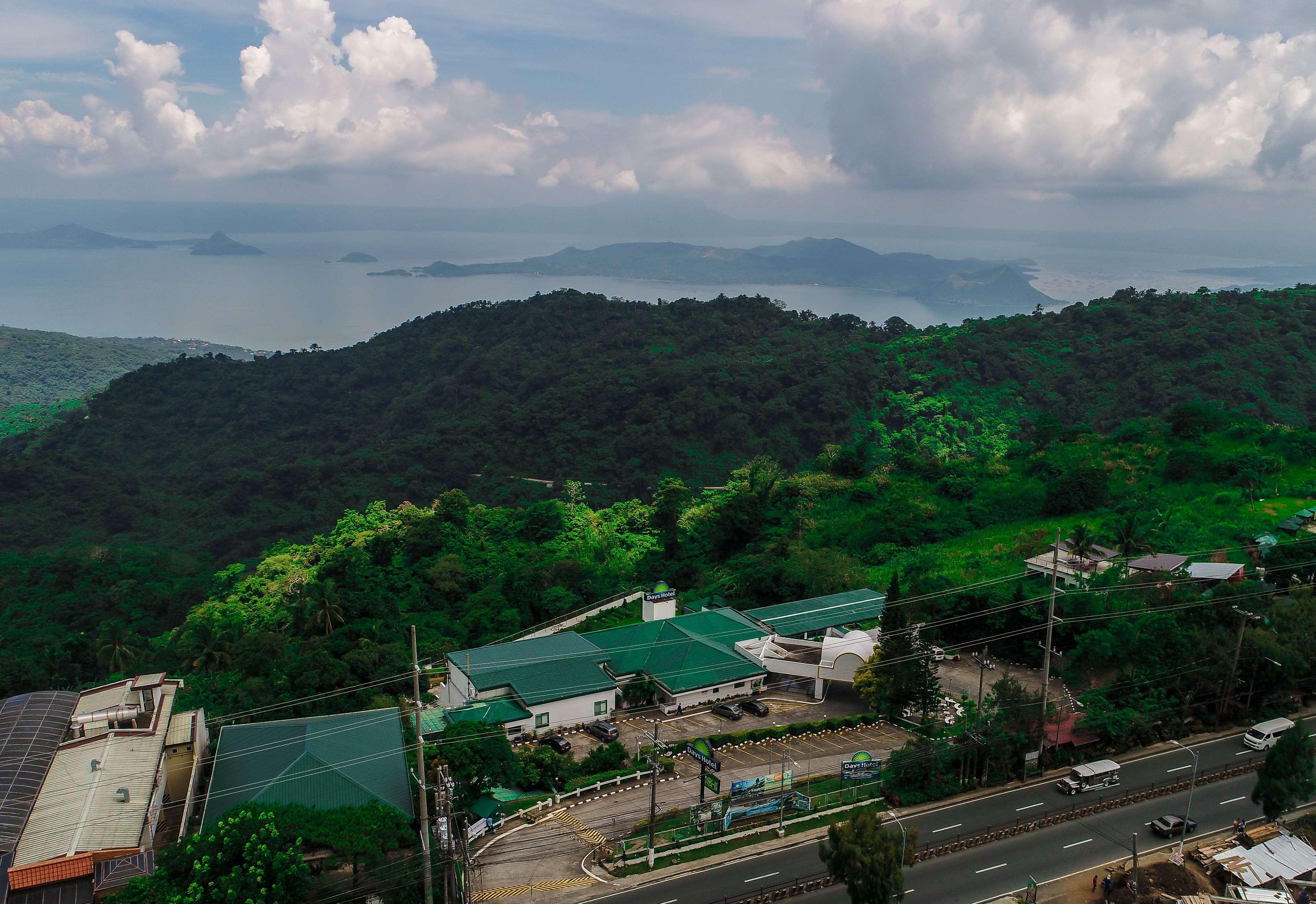 Days Hotel Tagaytay Tagaytay City Екстер'єр фото