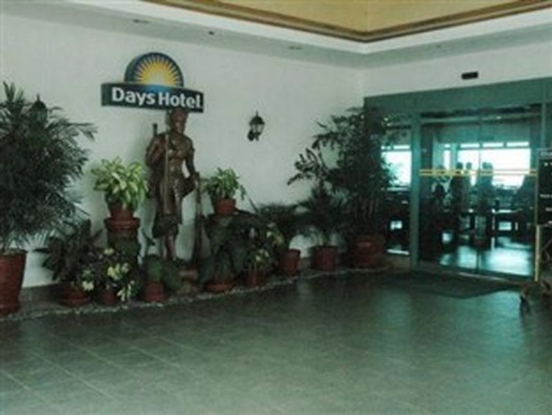 Days Hotel Tagaytay Tagaytay City Екстер'єр фото