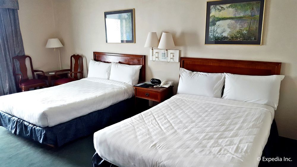 Days Hotel Tagaytay Tagaytay City Екстер'єр фото