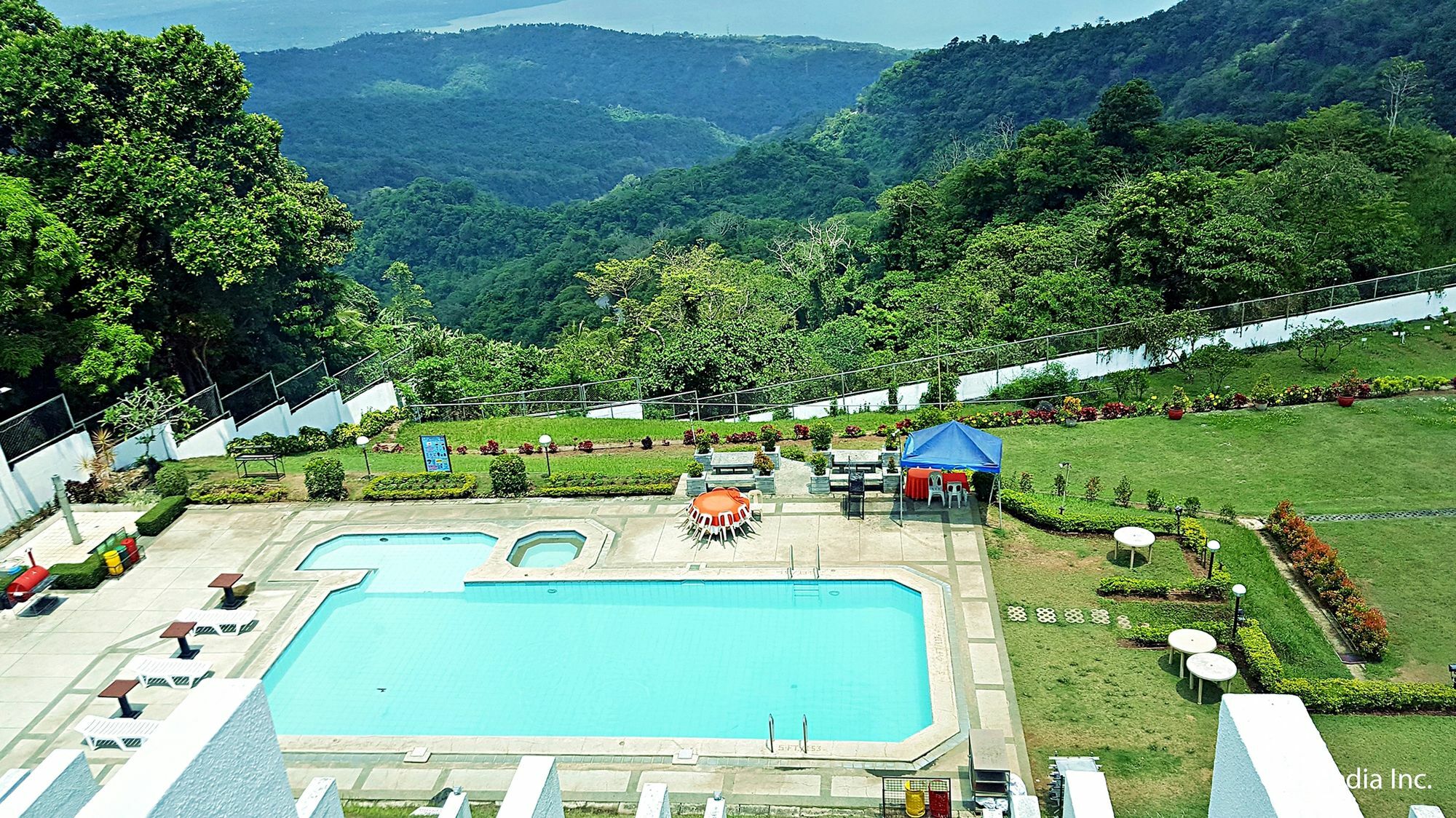 Days Hotel Tagaytay Tagaytay City Екстер'єр фото
